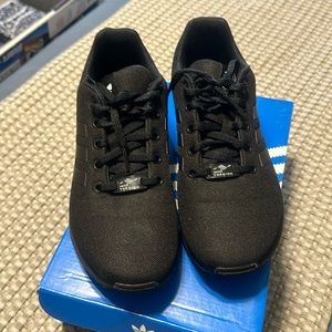 Adidas Black Size 5.5